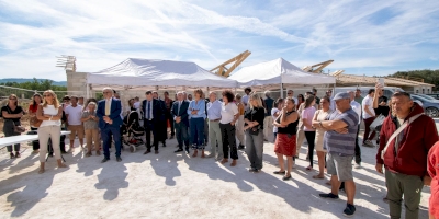 Pose de la première pierre du Quartier Roquefure à Apt Pose de la première pierre du Quartier Roquefure à Apt