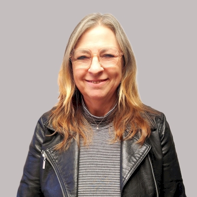 Stéphanie Vernières Stéphanie Vernières
