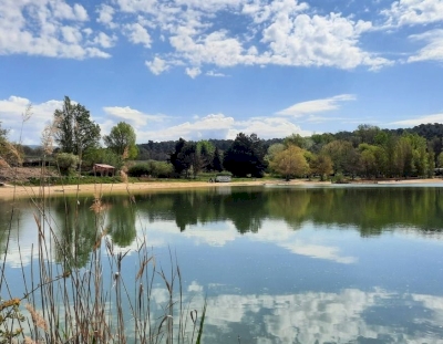 Lac des Salettes à Mormoiron