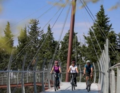 Passerelle himalayenne la Voie des Papes Passerelle himalayenne la Voie des Papes