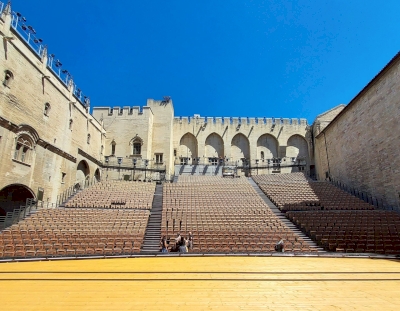 Installations scéniques du Palais des Papes